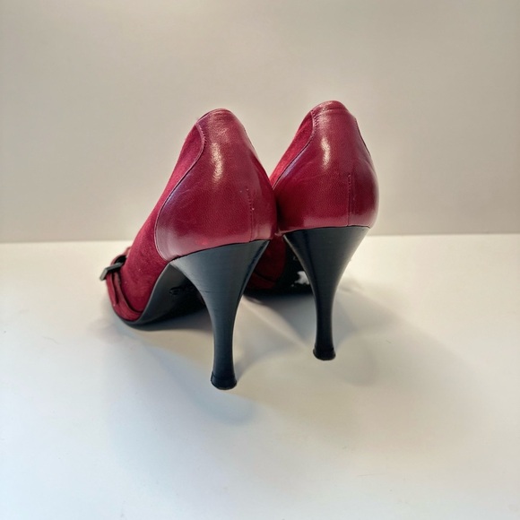 Like new! HUGO BOSS Red Suede & Mary Jane Heels – Size 38.5 (Made in Italy) - Picture 5 of 7